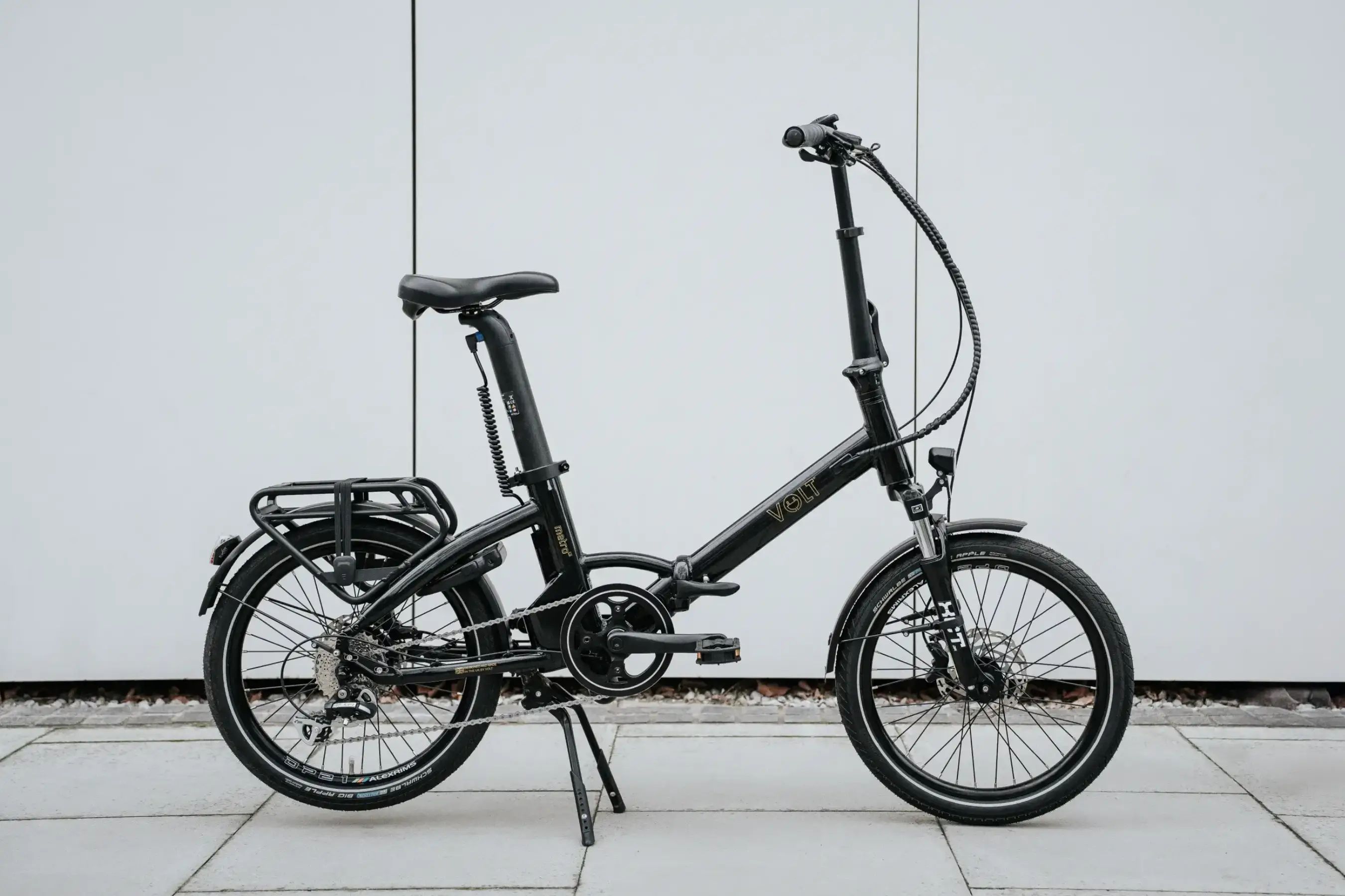Volt Metro LS Folding E-bike studio photograph