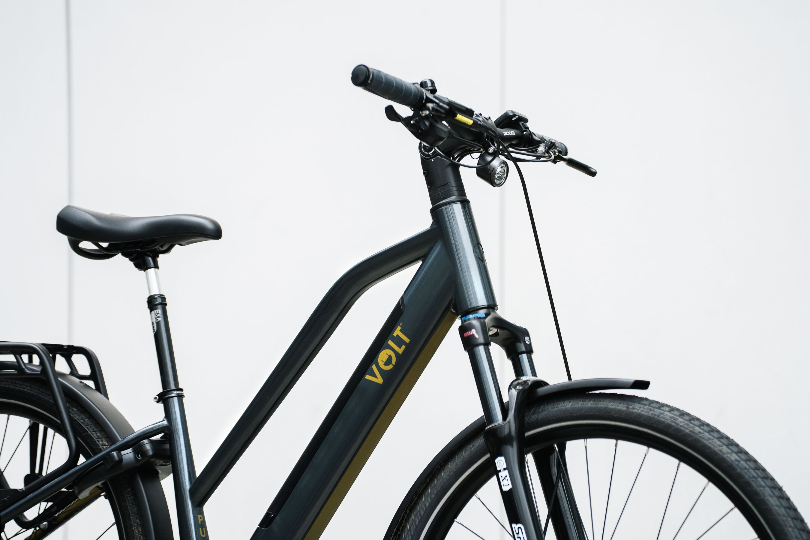 VOLT Pulse LS Hybrid E-bike studio photograph