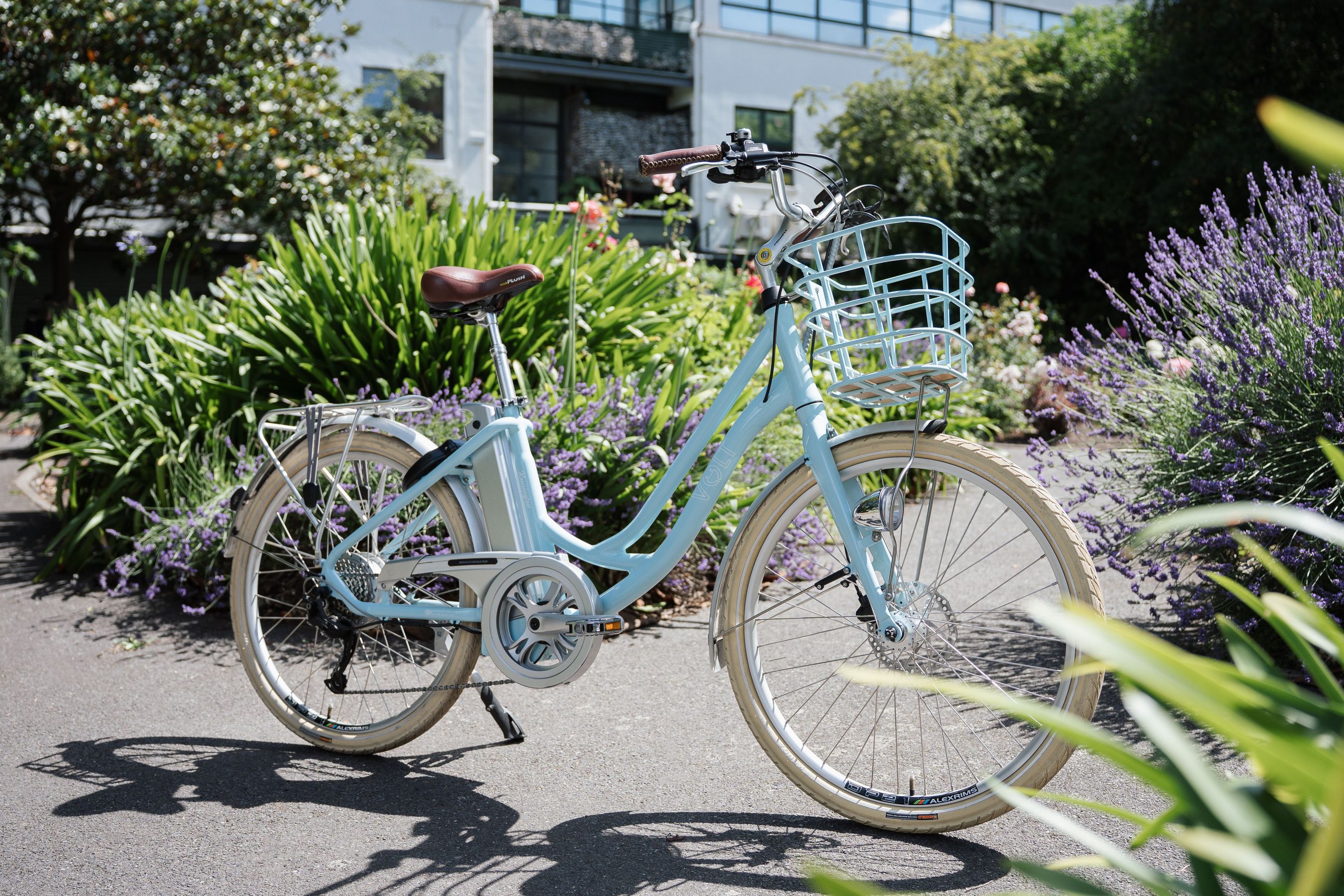 VOLT kensington Hybrid E-bike studio photograph
