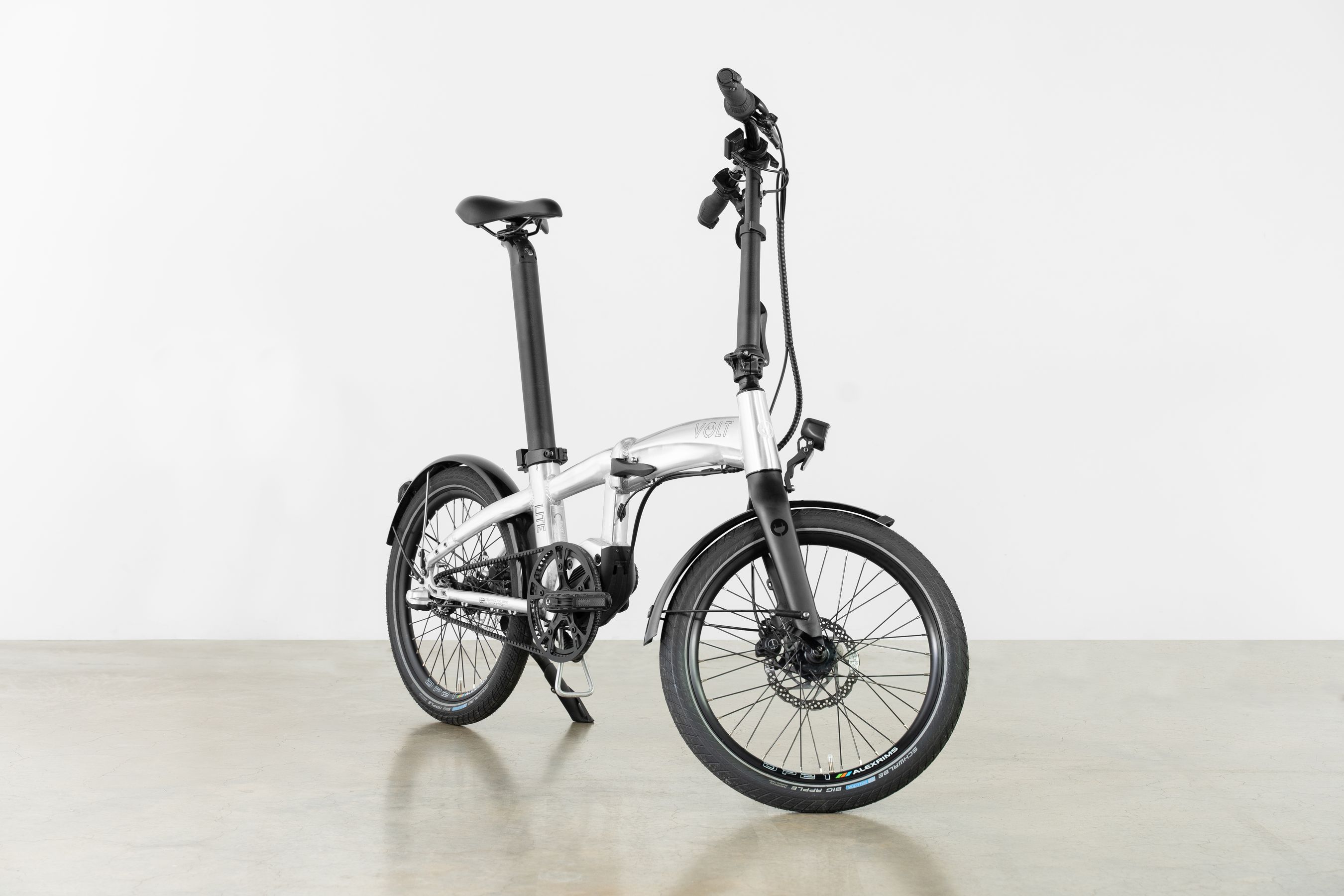 Volt LITE E-bike diagonal studio photograph