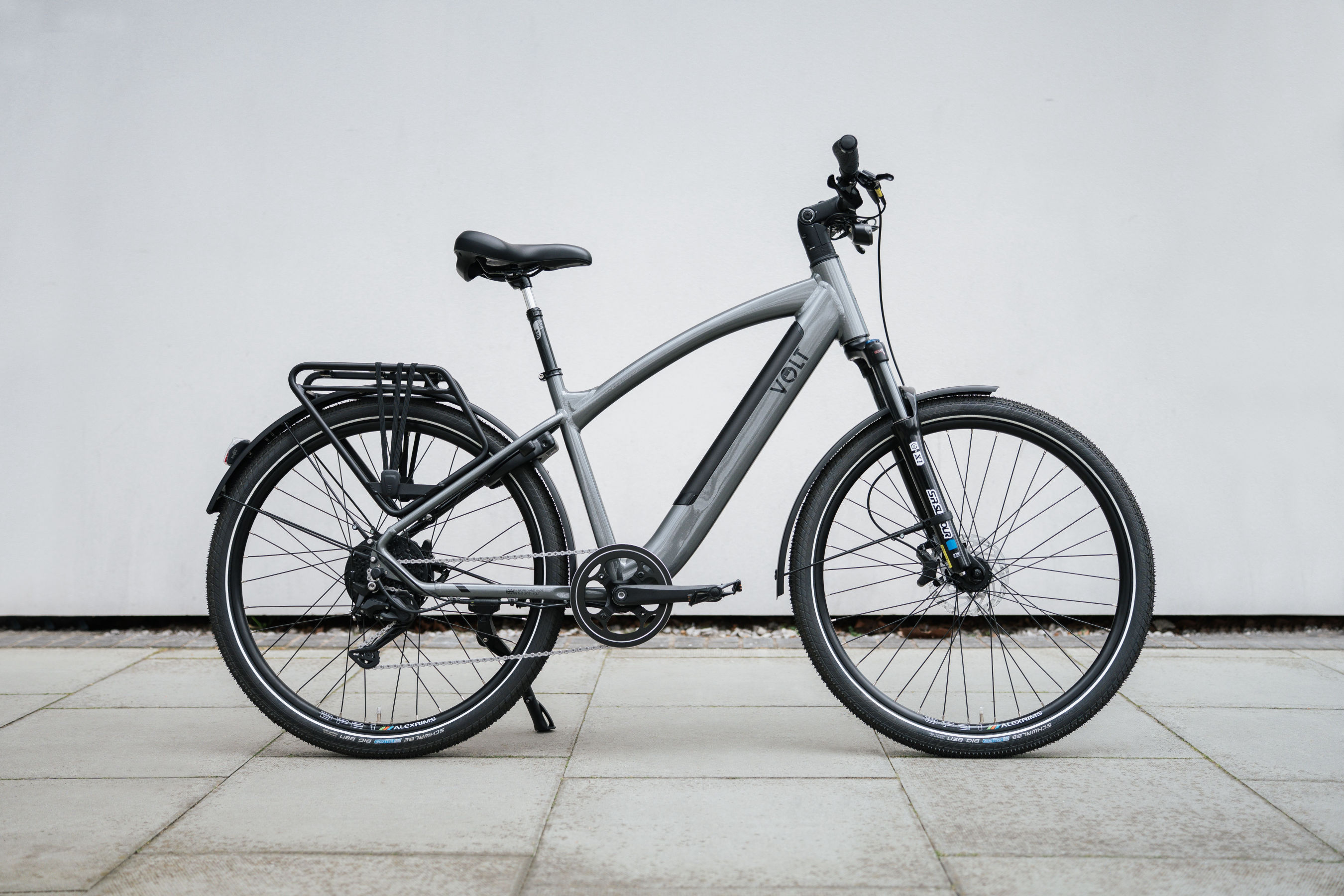 Volt Pulse Hybrid E-bike studio photograph