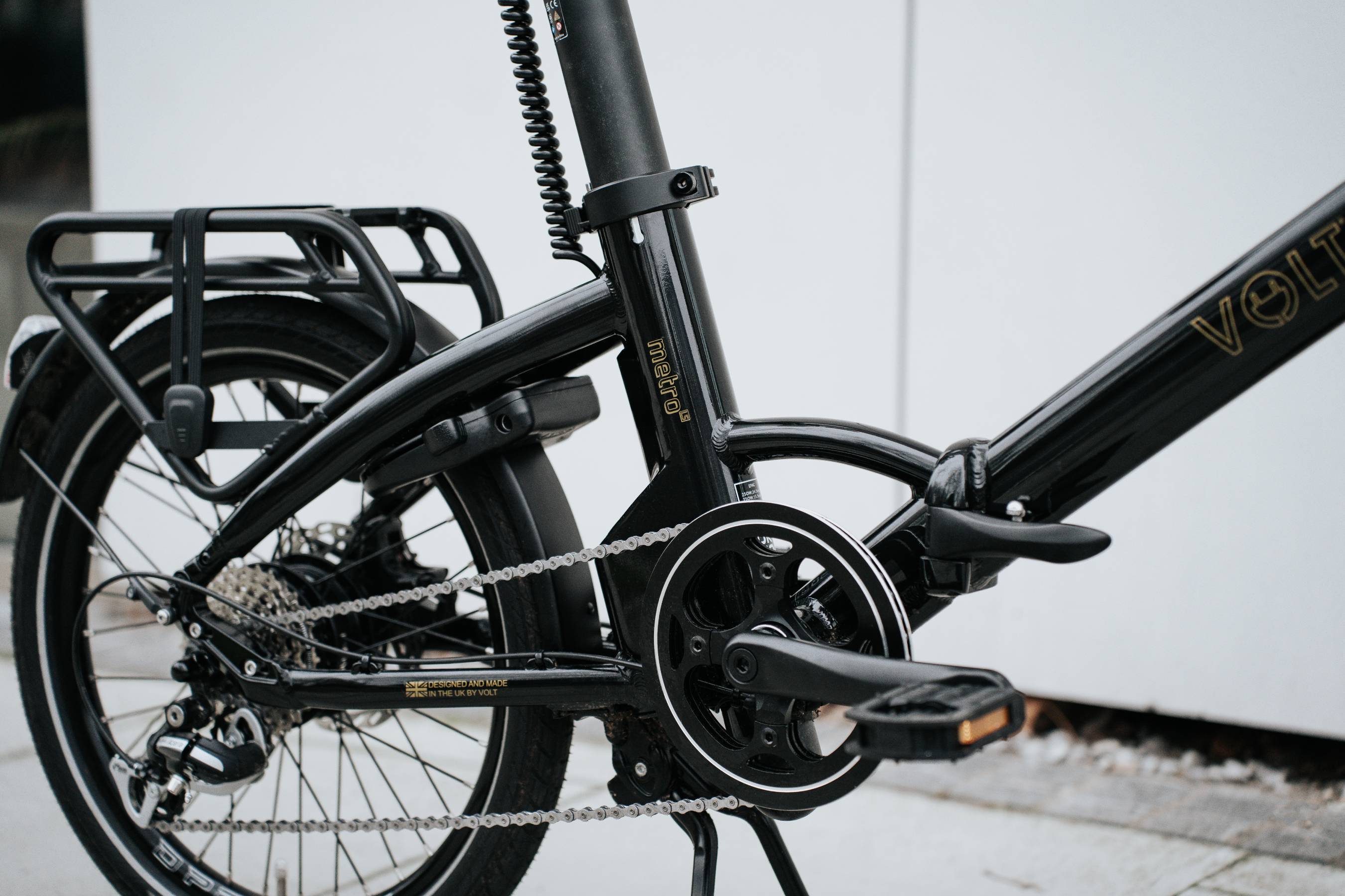 Volt Metro LS Black ebike close up