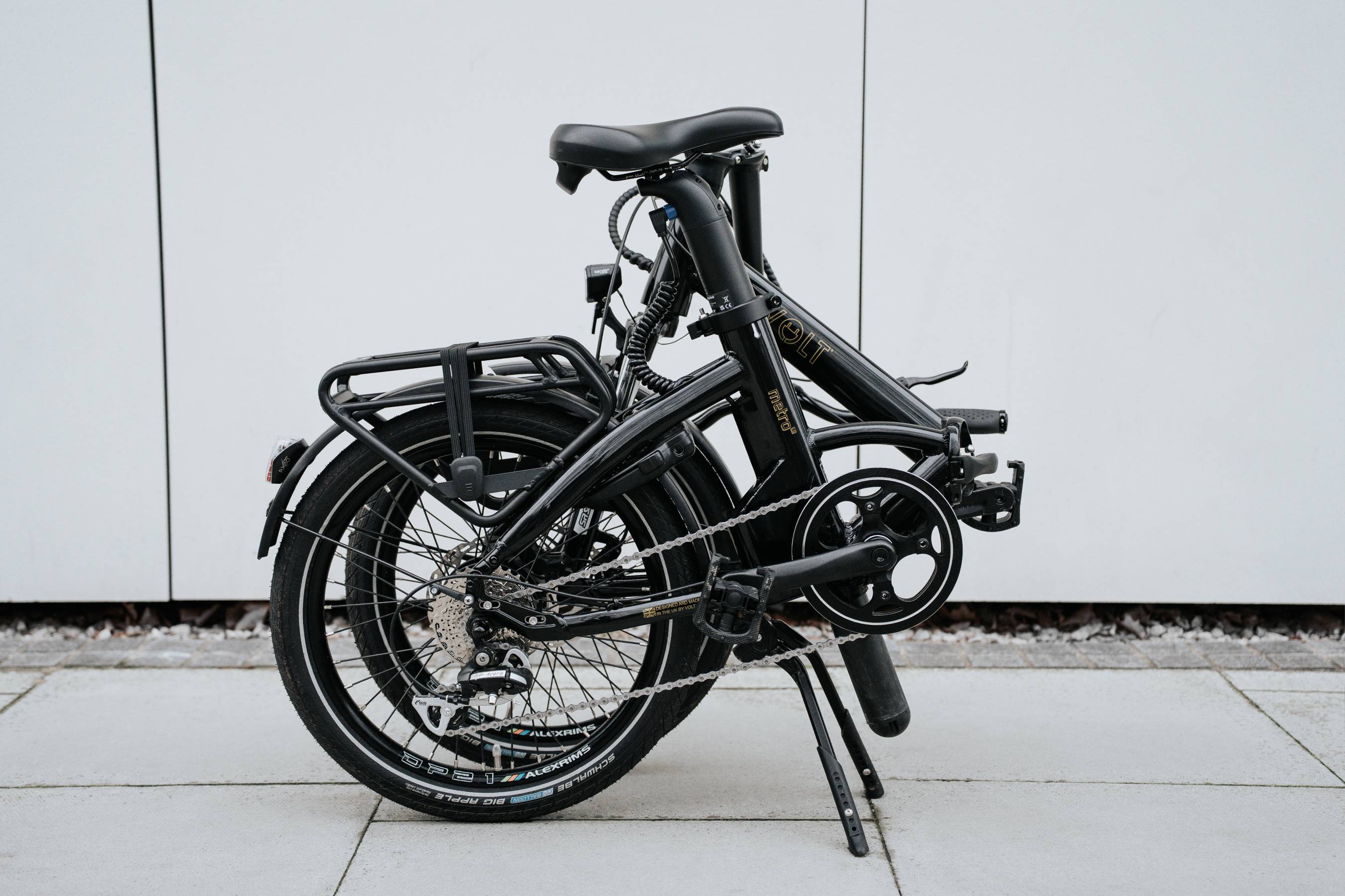 Volt Metro LS Black ebike close up